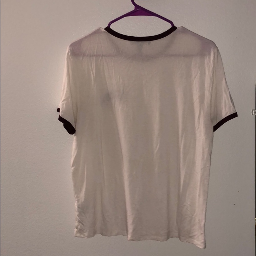 Simple Tee! - Picture 2 of 3